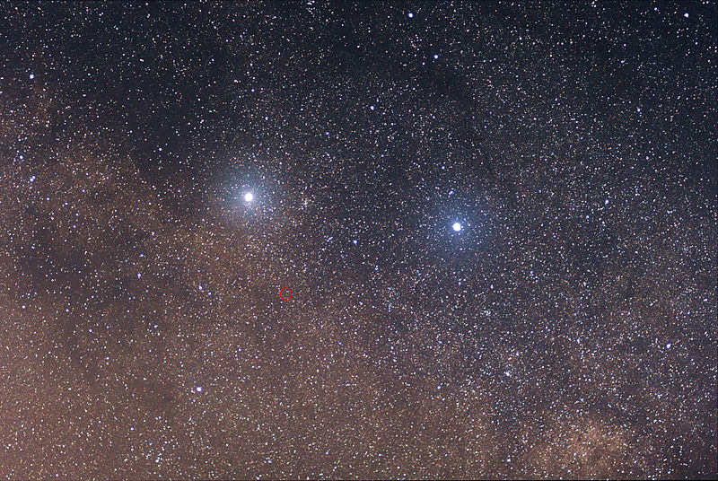 800px-Alpha,_Beta_and_Proxima_Centauri